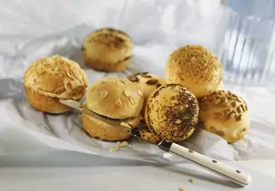 Kleine Dinkelbrötchen