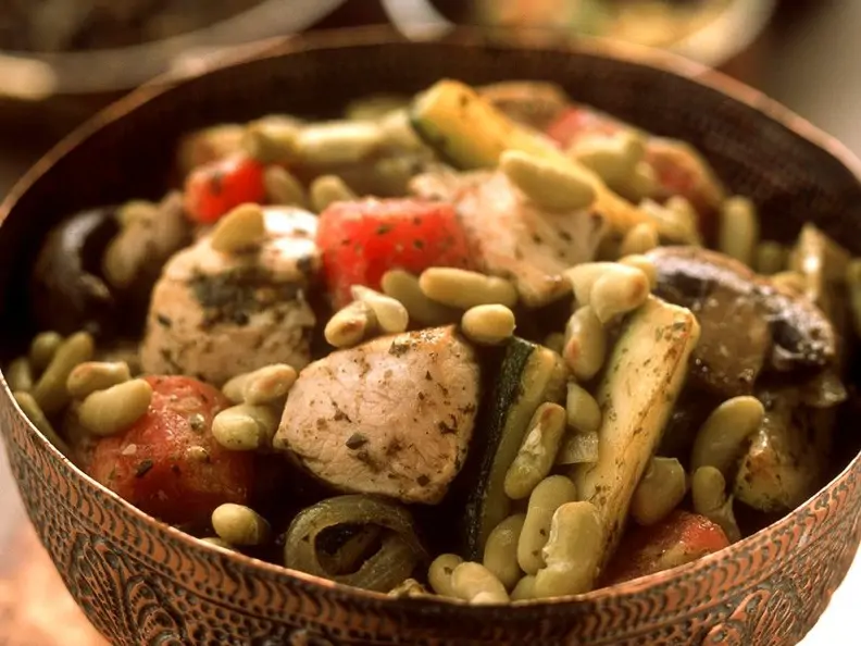 Gemüse-Tajine mit Hähnchenbrust