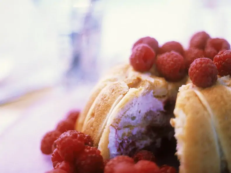Sahne-Himbeer-Dessert