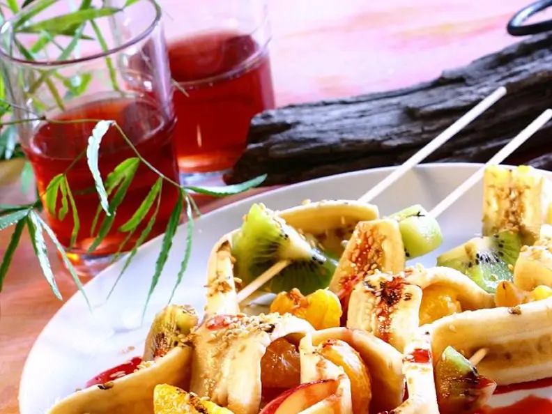Obstspieße vom Grill