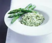 Risotto mit grünem Spargel