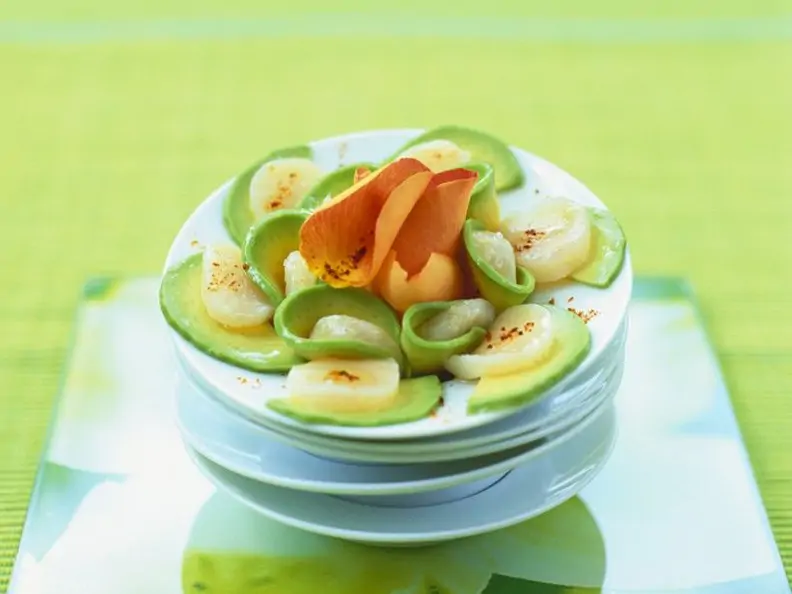 Jakobsmuscheln mit Avocado