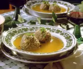 Leberknödelsuppe