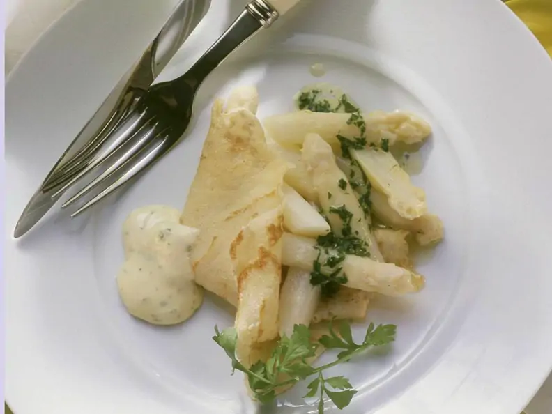 Spargelcrepe