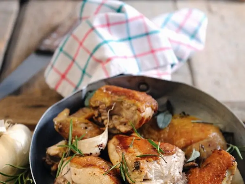 Perlhuhn mit Kräutern