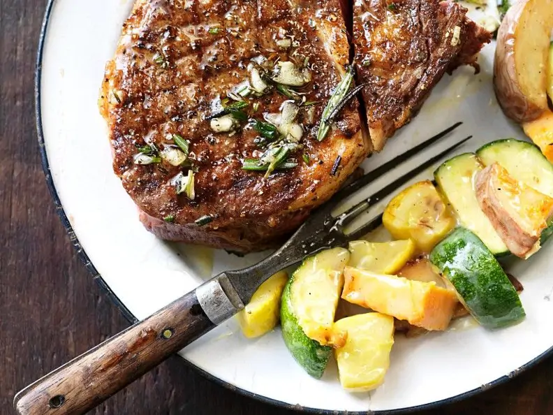Mariniertes Steak
