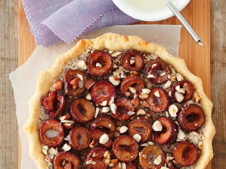 Tarte mit Pflaumen