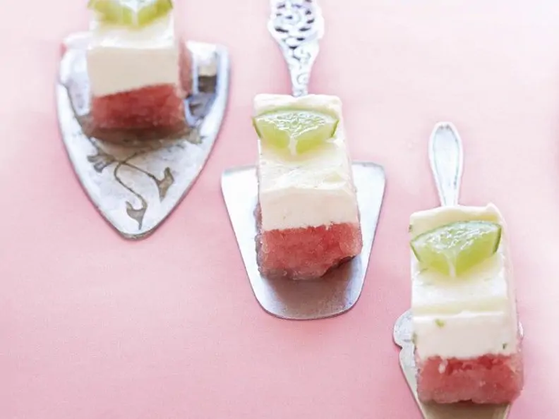 Melonensorbet mit Limettencreme