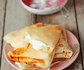 Pfannkuchen mit Vanillecreme
