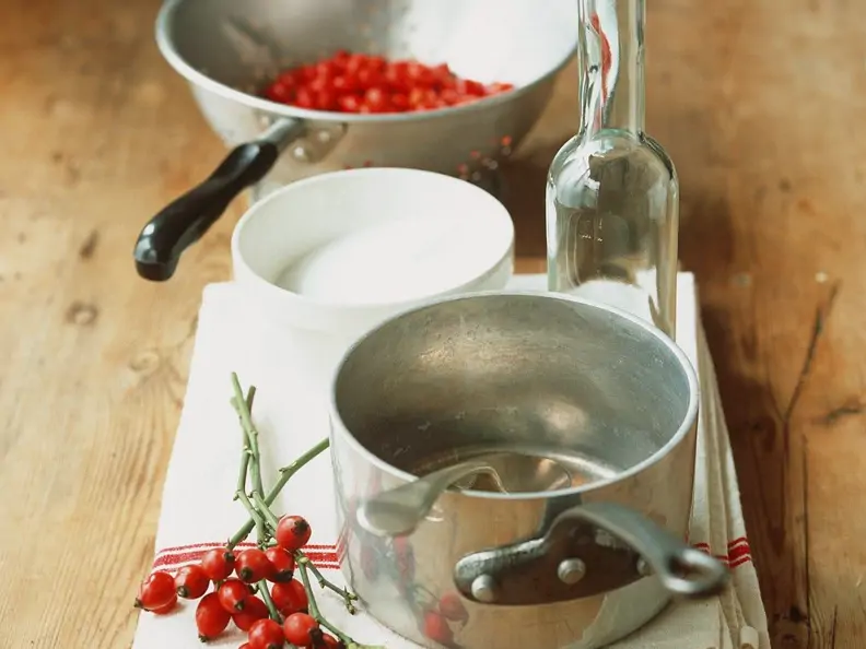 Hagebuttensirup