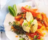 Käseklößchen mit Tomaten