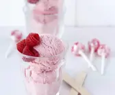 Himbeereiscreme
