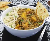 Hülsenfrüchtecurry mit Kürbis