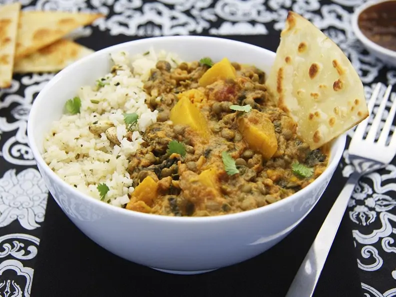 Hülsenfrüchtecurry mit Kürbis