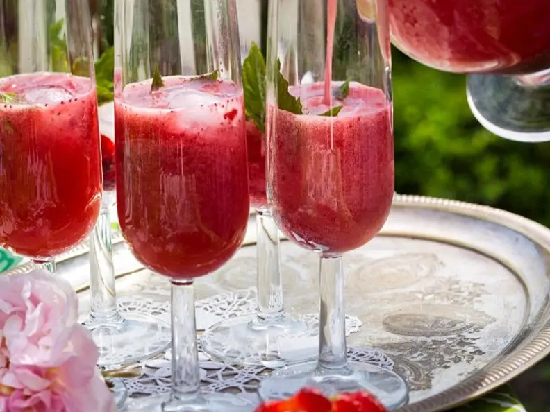 Strawberry Kiss