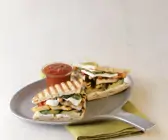 Sandwiches mit Gemüse vom Grill