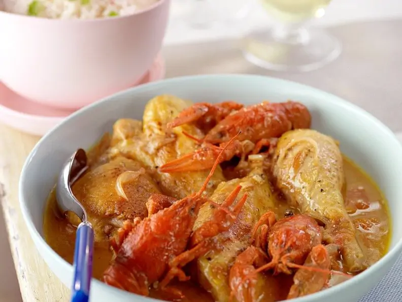 Hähnchen mit Flusskrebsen