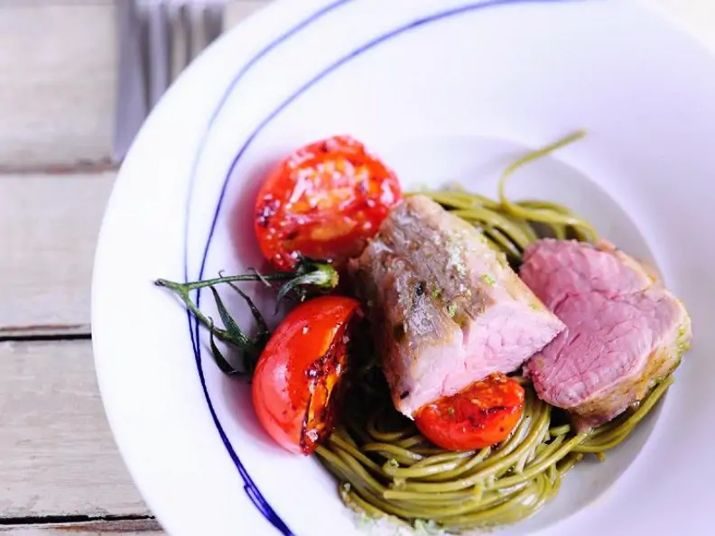 Kalbsfilet mit grünen Nudeln
