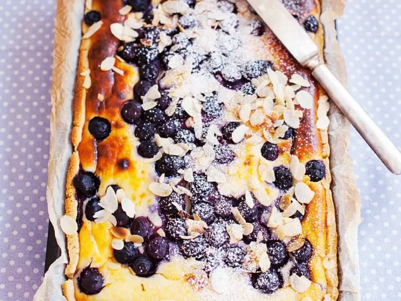 Blaubeerkuchen mit Mandeln