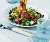Lammkarree mit Gemüse