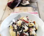 Gnocchi mit Pancetta, Radicchio und Ricottasoße