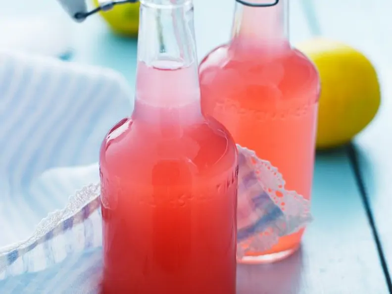 Rhabarbersaft