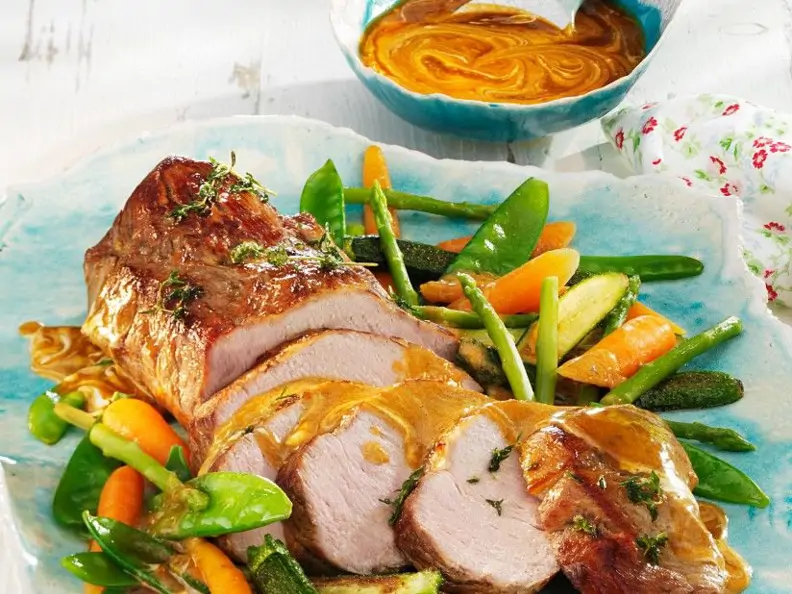 Kalbsrahmbraten mit Gemüse