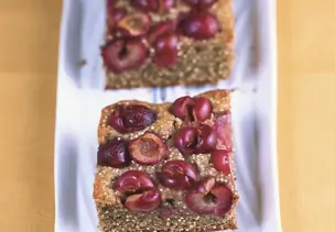 Quinoa-Kuchen mit Kirschen