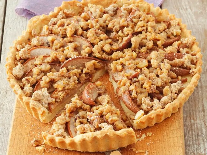 Tarte mit Äpfeln und Streuseln