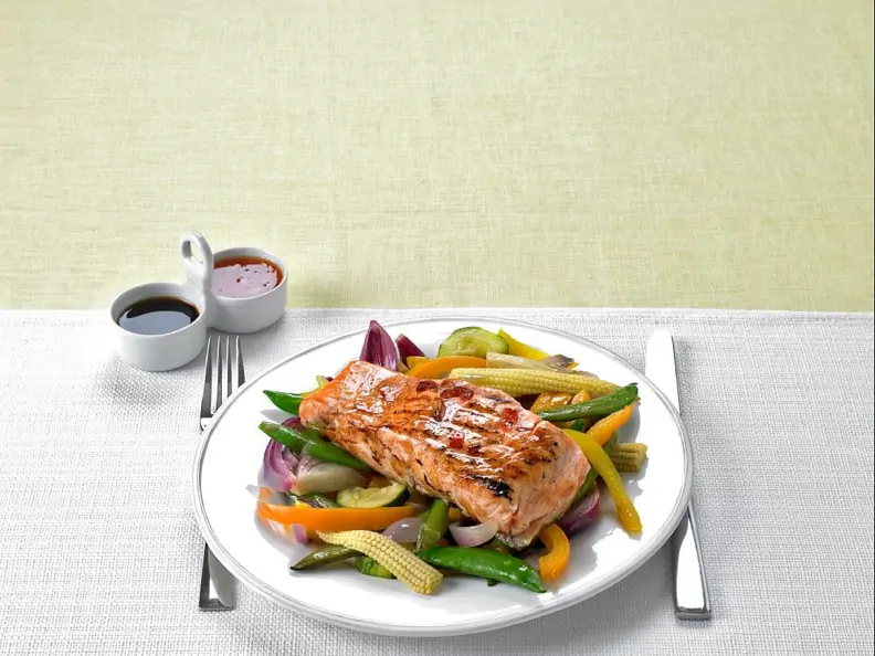 Marinierter Lachs vom Grill