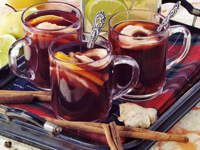 Punsch mit Rotwein