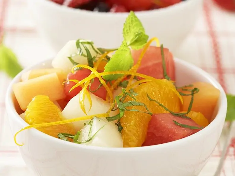 Orangensalat mit Melone