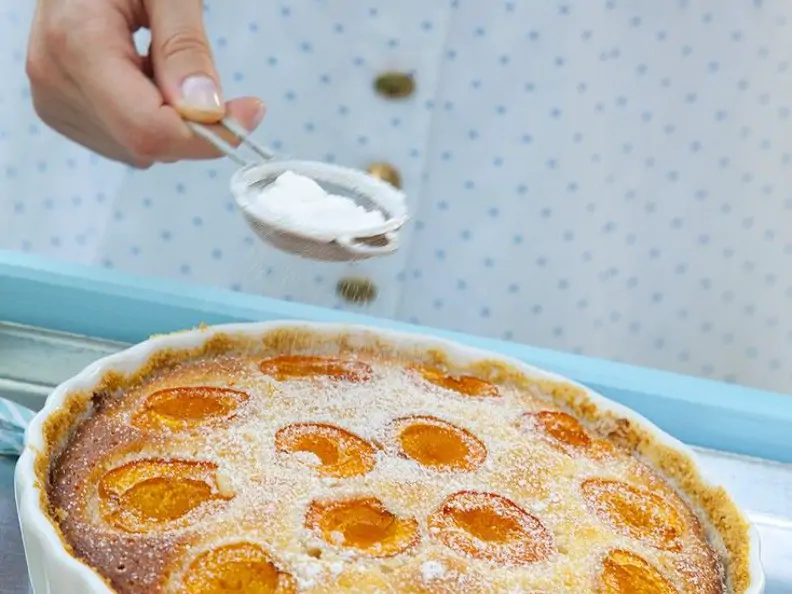 Tarte mit Aprikosen