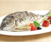 Dorade aus dem Ofen