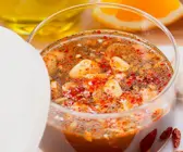 Scharfe Orangenmarinade