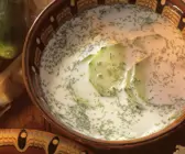 Gurkensuppe mit Joghurt