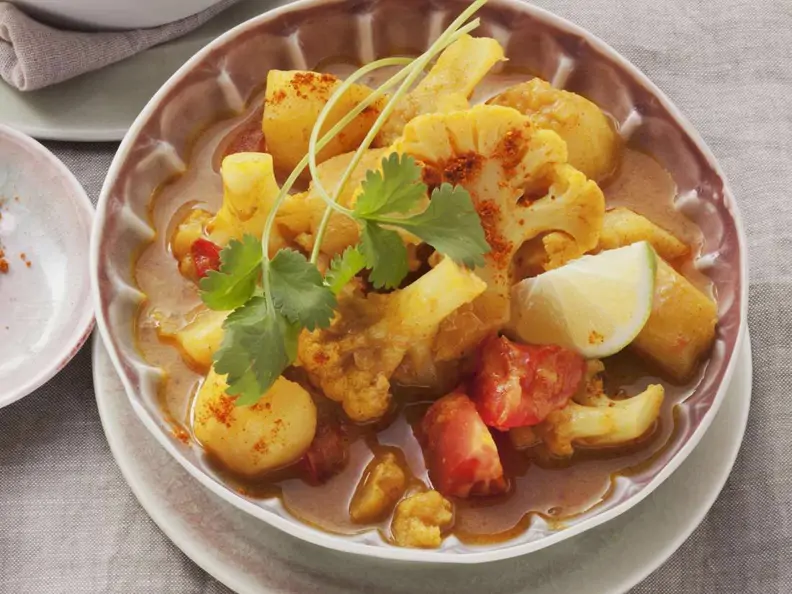 Veganes Blumenkohlcurry