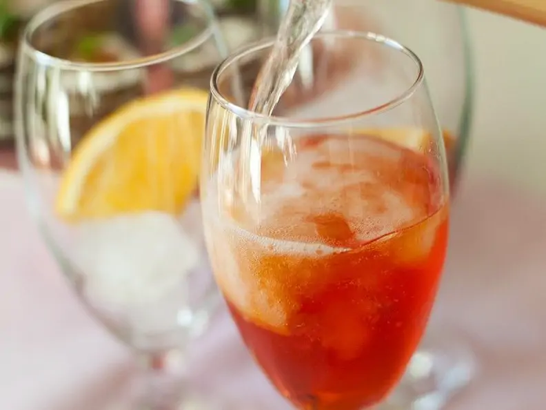 Aperol mit Sekt