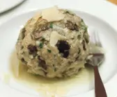 Knödel mit Steinpilzen