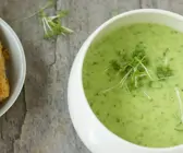 Kräutersuppe