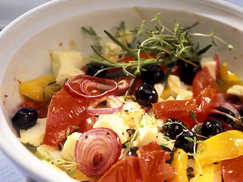 Gebackener Feta mit Gemüse