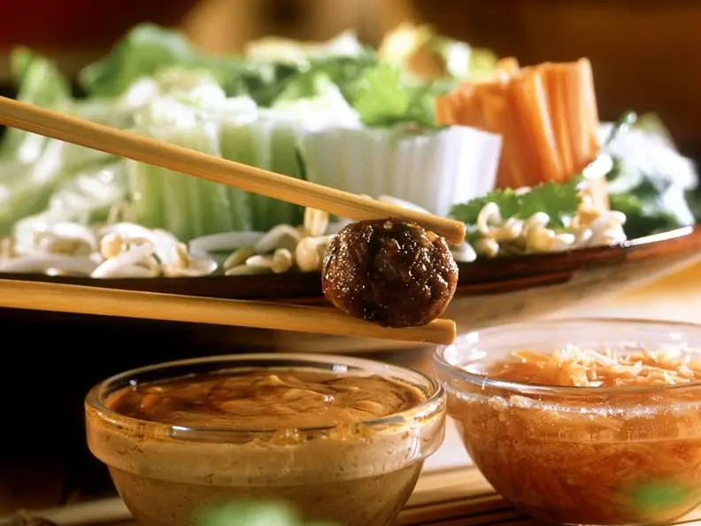 Fondue mit Fleischbällchen