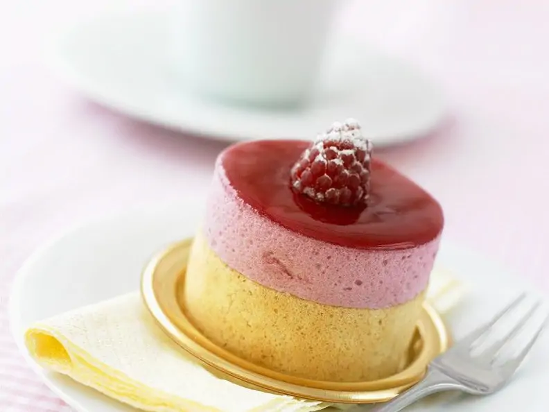 Himbeer-Petit-Four