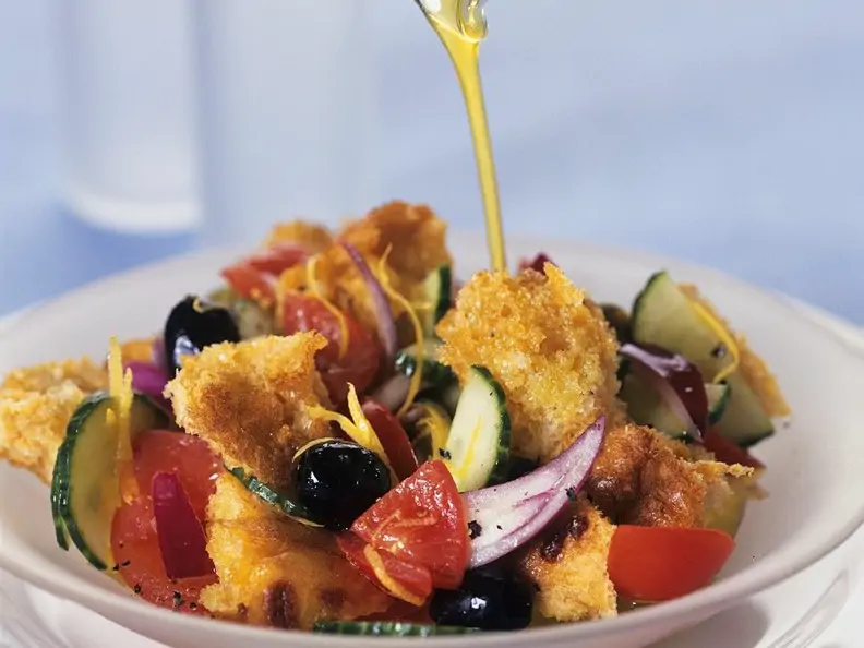 Italienischer Brotsalat