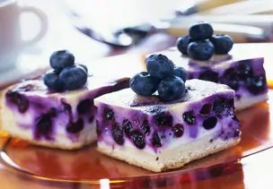 Schmandkuchen mit Blaubeeren