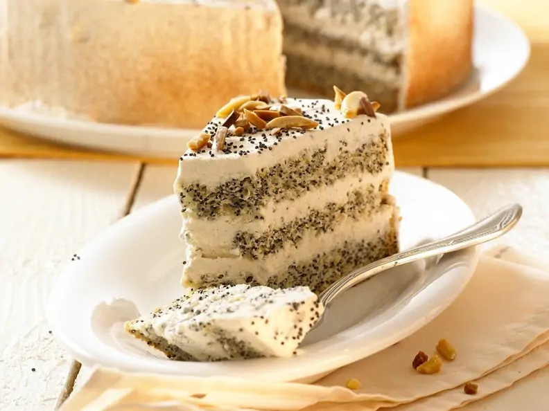 Mohn-Mandel-Torte