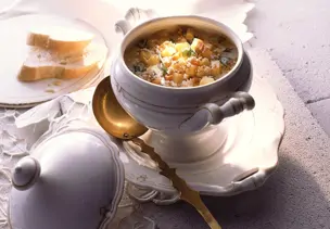 Graupen-Eintopf mit Kartoffeln