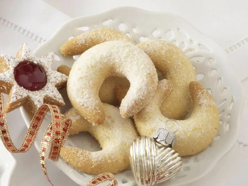 Zarte Vanillekipferl
