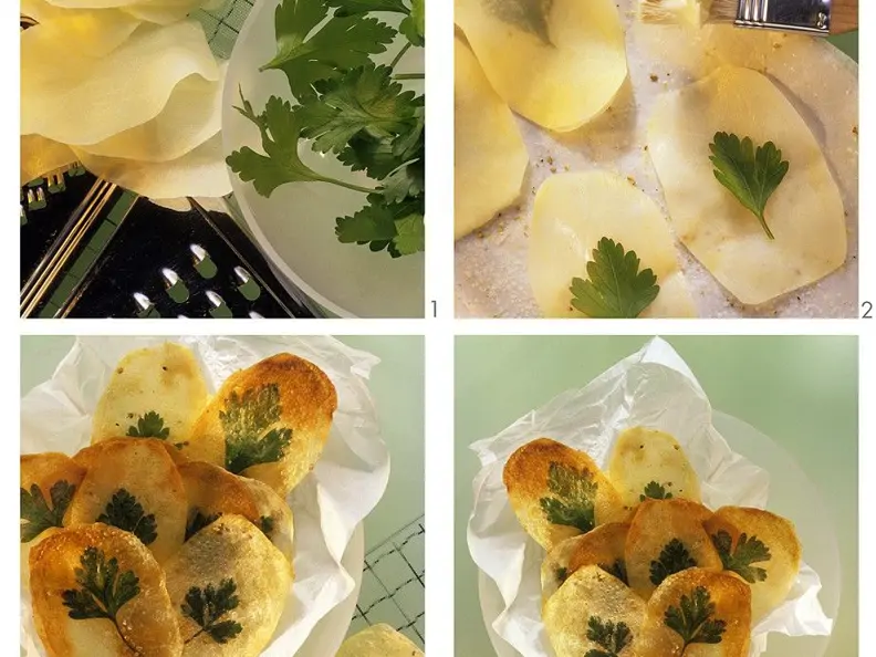 Kartoffelchips mit Kräutern