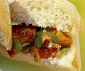 Weißbrot mit Peperoni